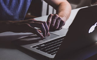 爱游戏在线登录入口-_全民健身月：市民运动热潮持续升温_，全民健身月活动方案